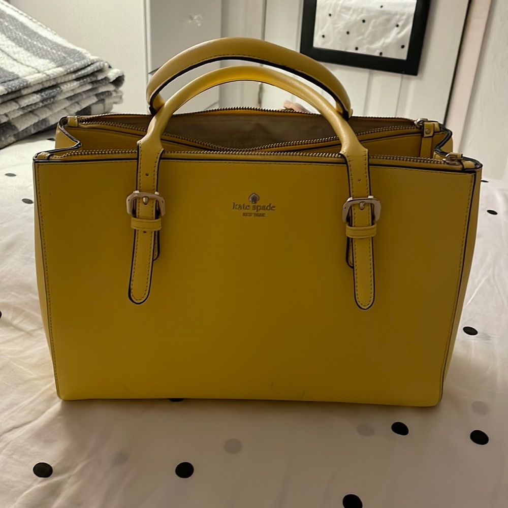 Yellow Kate Spade Purse ✨